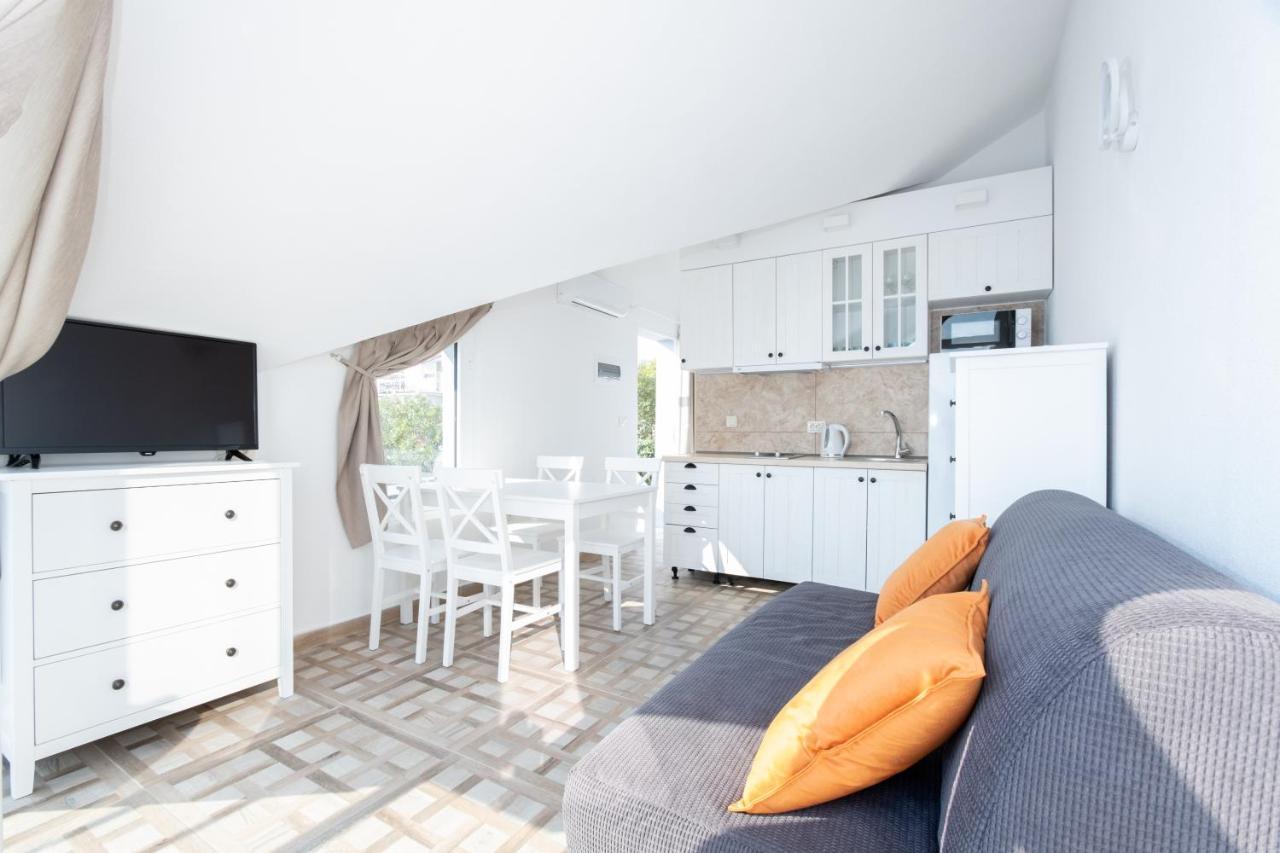 Boka 2 Apartment คราซิชิ ภายนอก รูปภาพ
